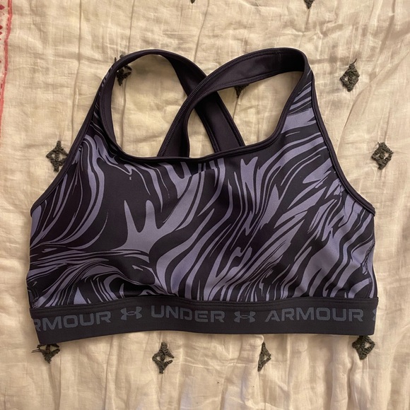 Under Armour Sports Bra - Picture 1 of 2